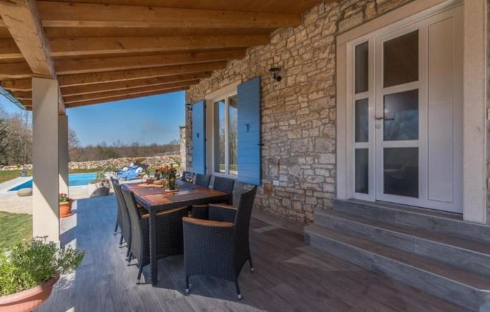 Image No.16-3 Bed Property for sale