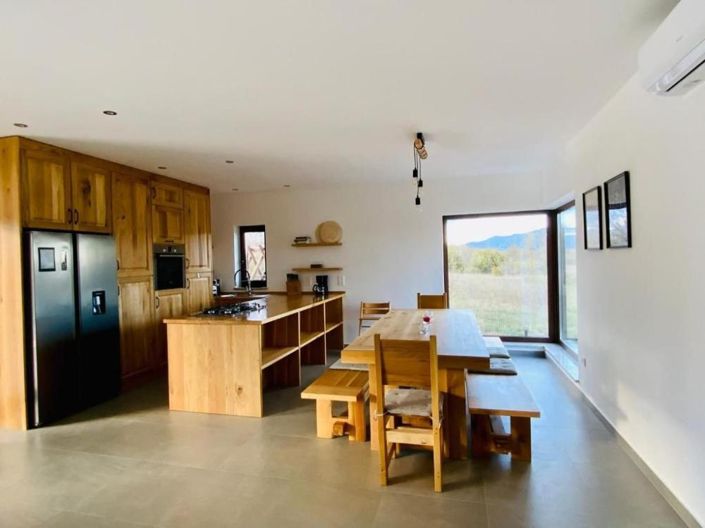 Image No.7-4 Bed Property for sale