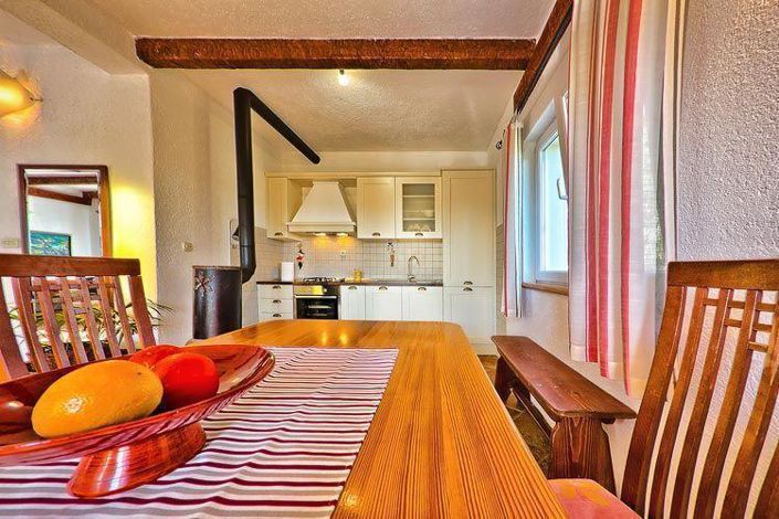 Image No.16-4 Bed Property for sale