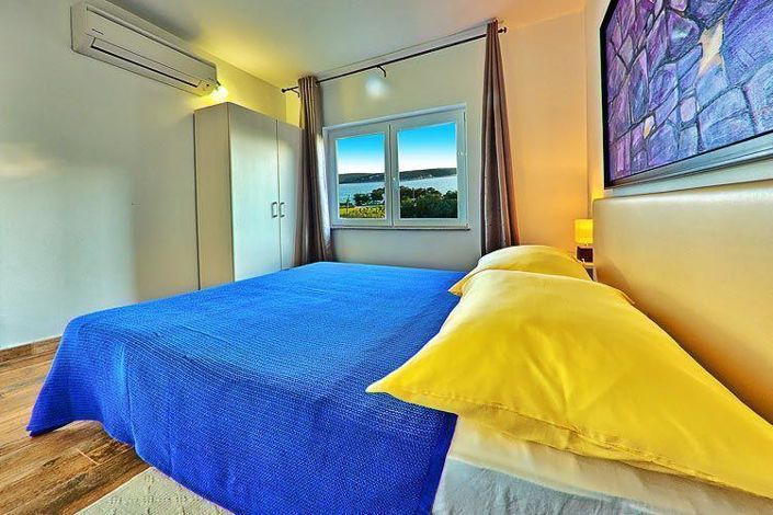 Image No.21-4 Bed Property for sale