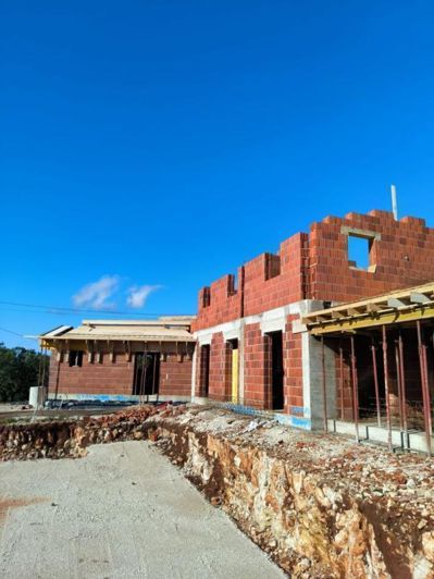 Image No.6-3 Bed Property for sale