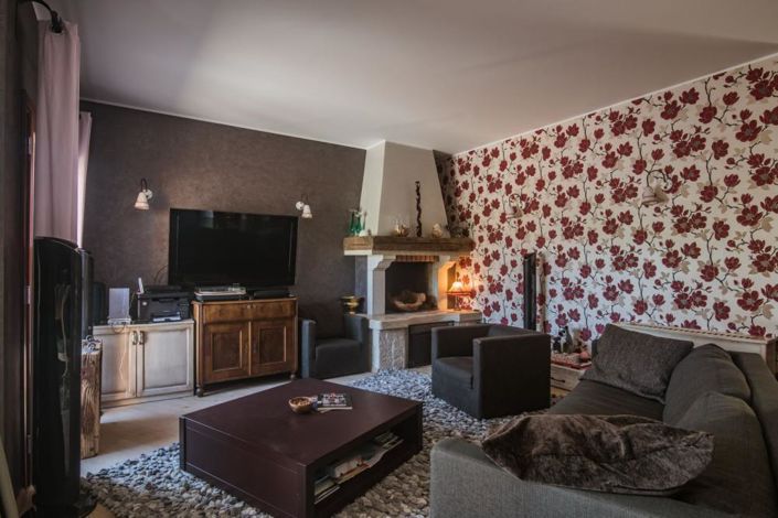 Image No.11-5 Bed Property for sale