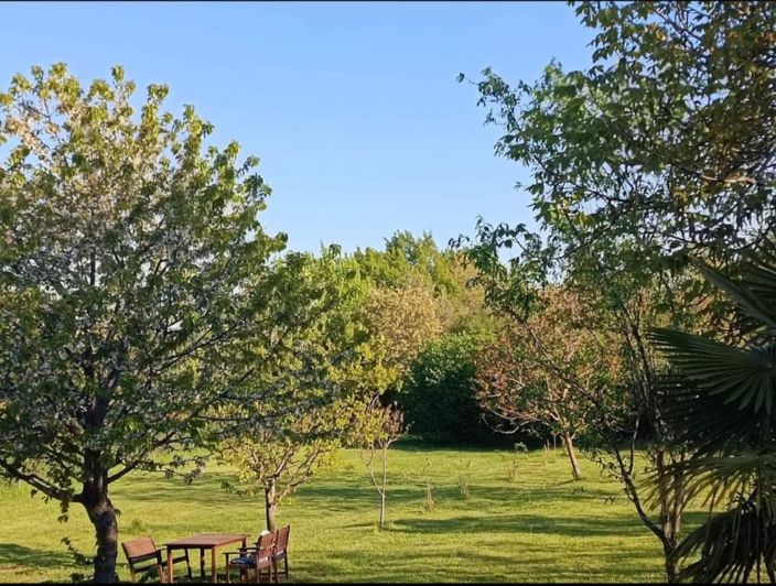 Image No.8-2 Bed Property for sale