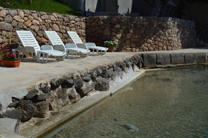 Image No.2-10 Bed Property for sale