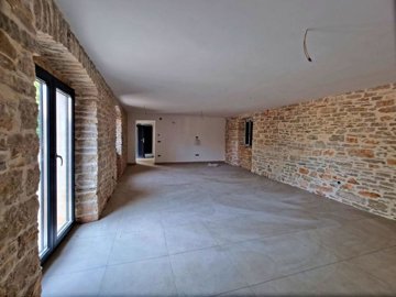 92618-452352