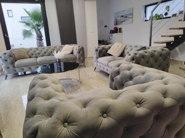 Image No.16-3 Bed Property for sale