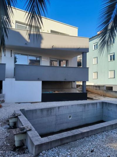 Image No.2-Propriété de 3 chambres à vendre à Rovinj