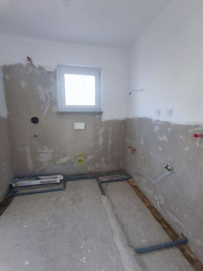 Image No.22-3 Bed Property for sale