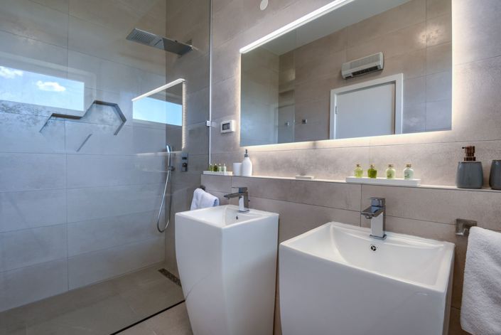 Image No.23-Propriété de 5 chambres à vendre à Juršici