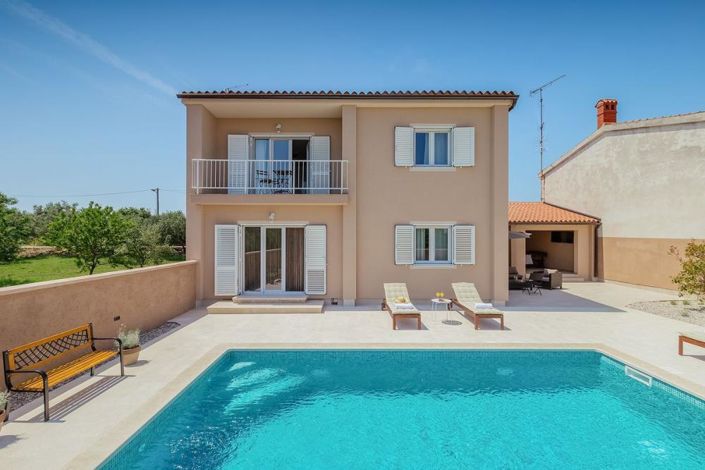 Image No.2-Propriété de 4 chambres à vendre à Croatie