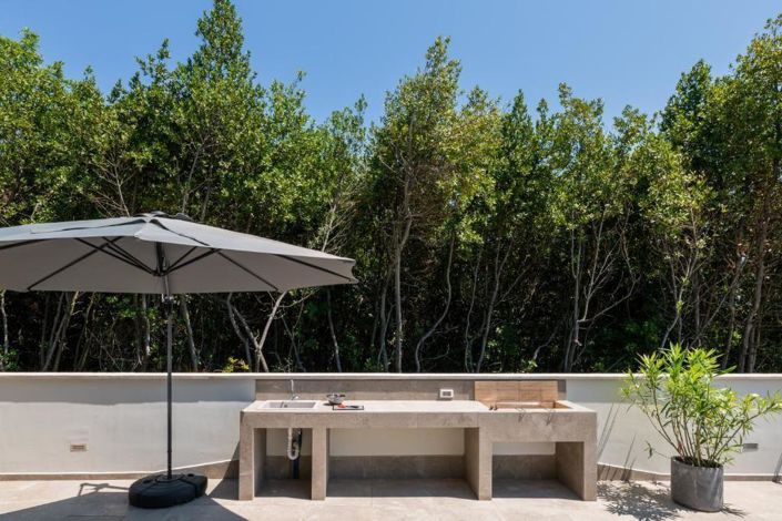 Image No.5-3 Bed Property for sale