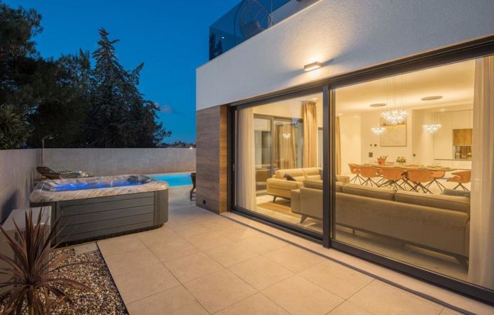 Image No.16-Propriété de 4 chambres à vendre à Umag