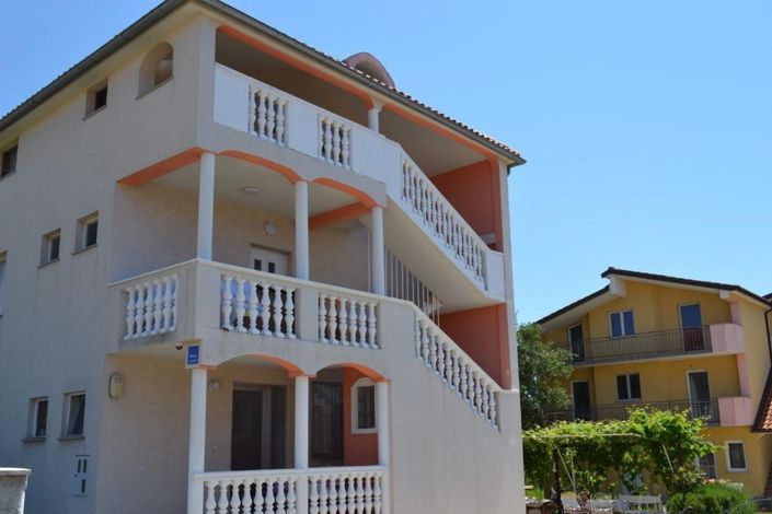 Image No.1-Propriété de 7 chambres à vendre à Fažana