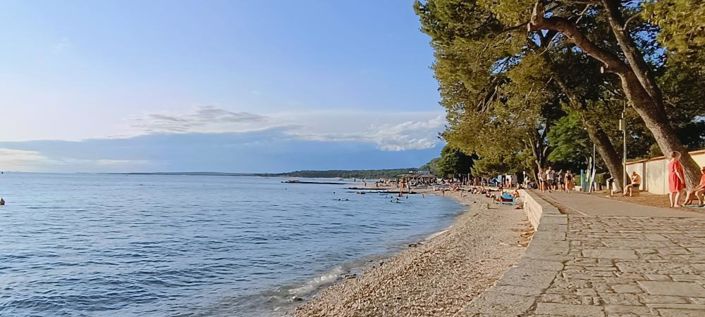 Image No.23-3 Bed Property for sale