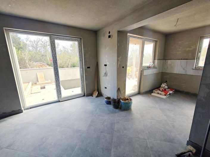 Image No.5-2 Bed Property for sale