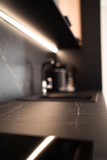 Image No.10-3 Bed Property for sale