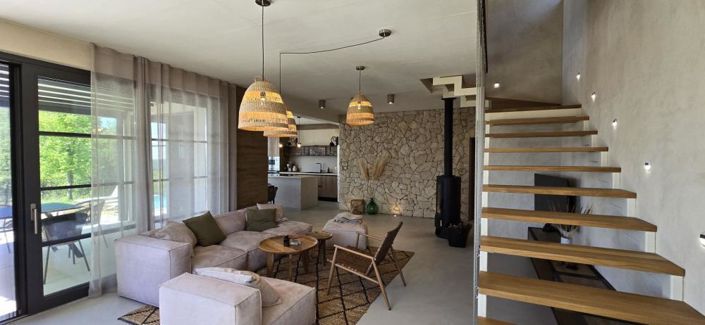 Image No.11-Propriété de 2 chambres à vendre à Karojba