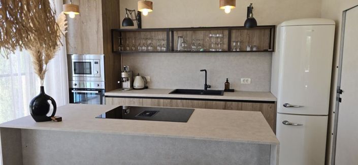 Image No.16-2 Bed Property for sale