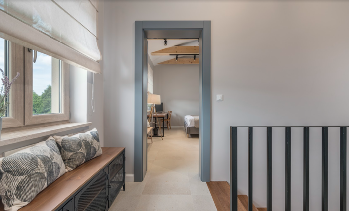 Image No.17-3 Bed Property for sale