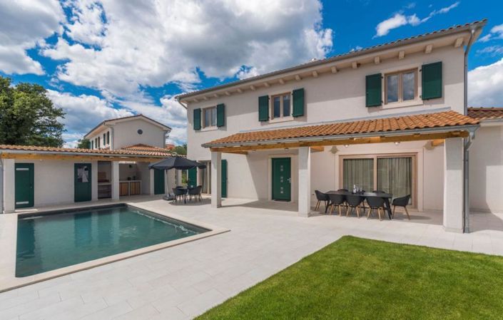 Image No.7-3 Bed Property for sale