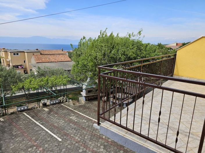 Image No.4-7 Bed Property for sale