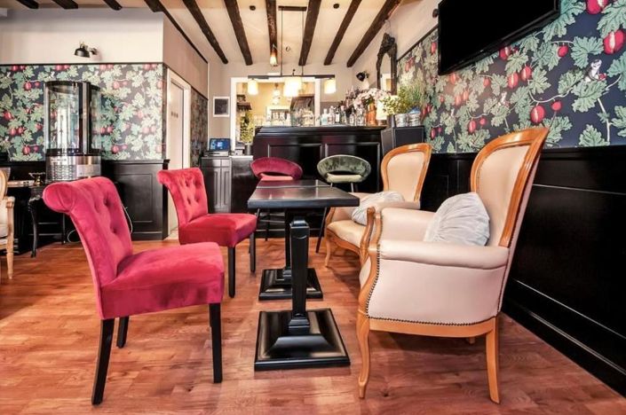 Image No.15-5 Bed Property for sale