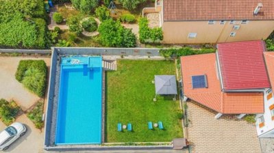 1 - Umag, Property