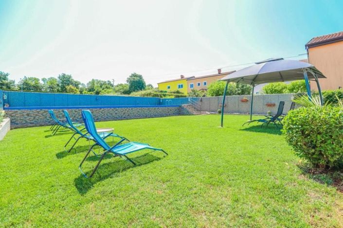 Image No.9-Propriété de 8 chambres à vendre à Umag