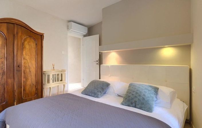 Image No.23-2 Bed Property for sale