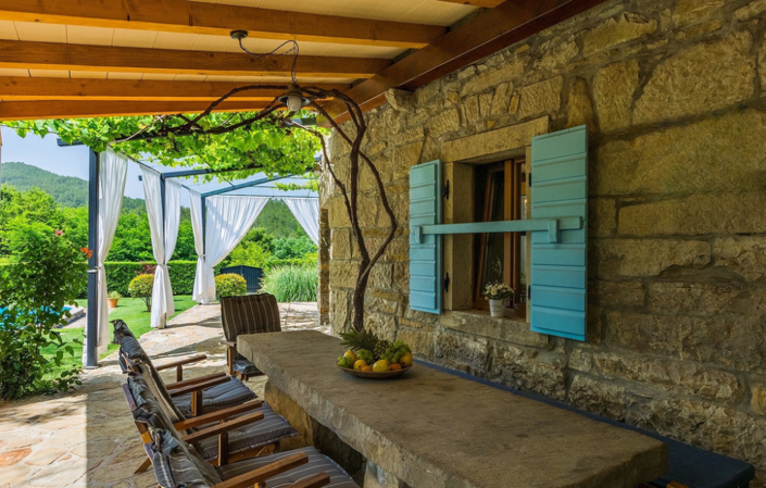 Image No.8-2 Bed Property for sale