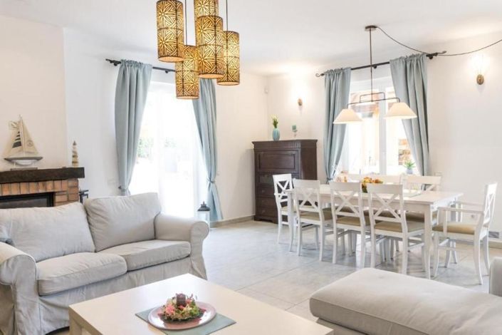 Image No.22-3 Bed Property for sale