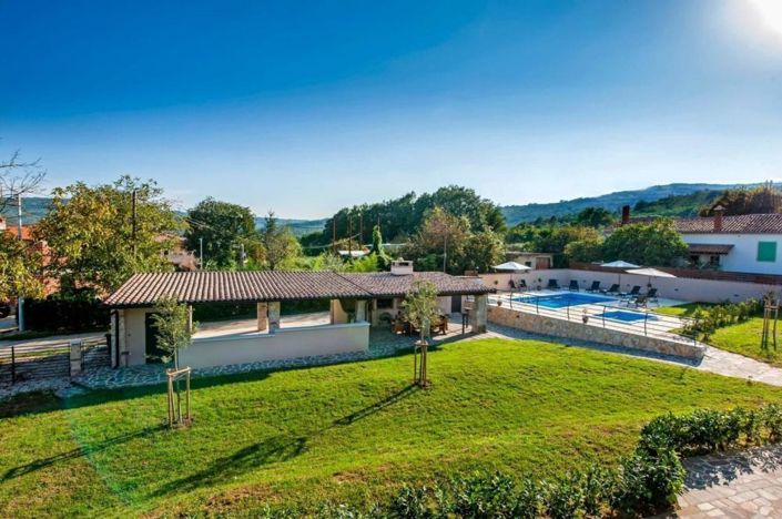 Image No.4-Propriété de 4 chambres à vendre à Kršan