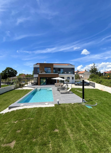 Image No.2-3 Bed Property for sale