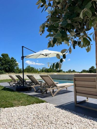 Image No.4-3 Bed Property for sale