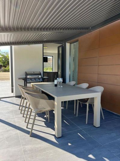 Image No.6-3 Bed Property for sale