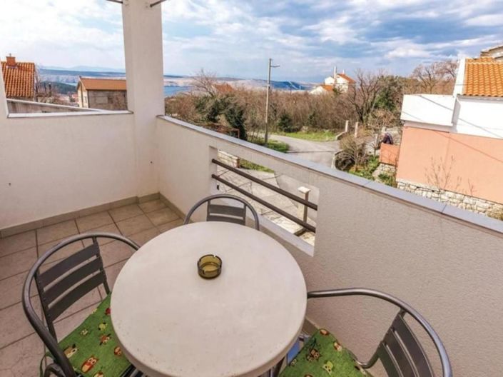 Image No.14-7 Bed Property for sale