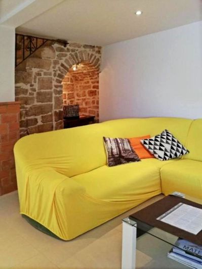 Image No.14-2 Bed Property for sale