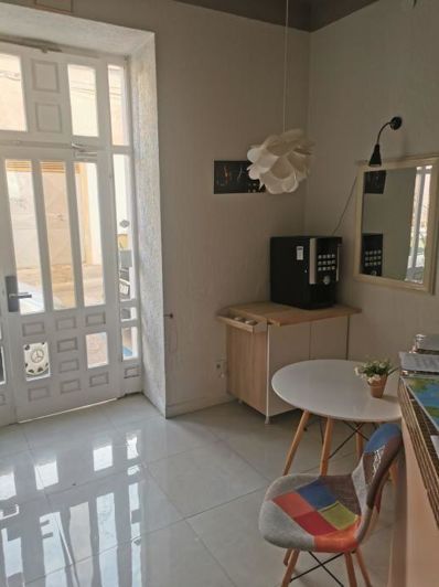 Image No.5-19 Bed Property for sale