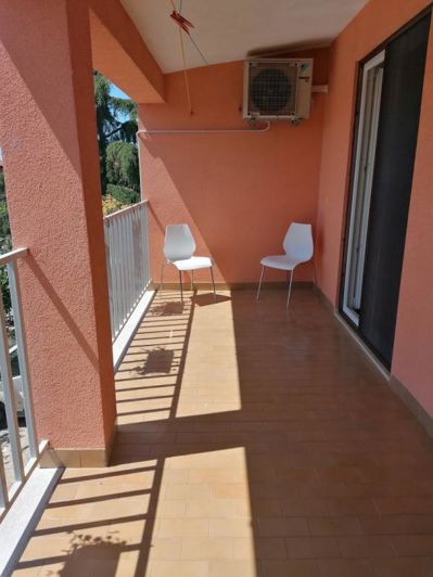 Image No.18-4 Bed Property for sale