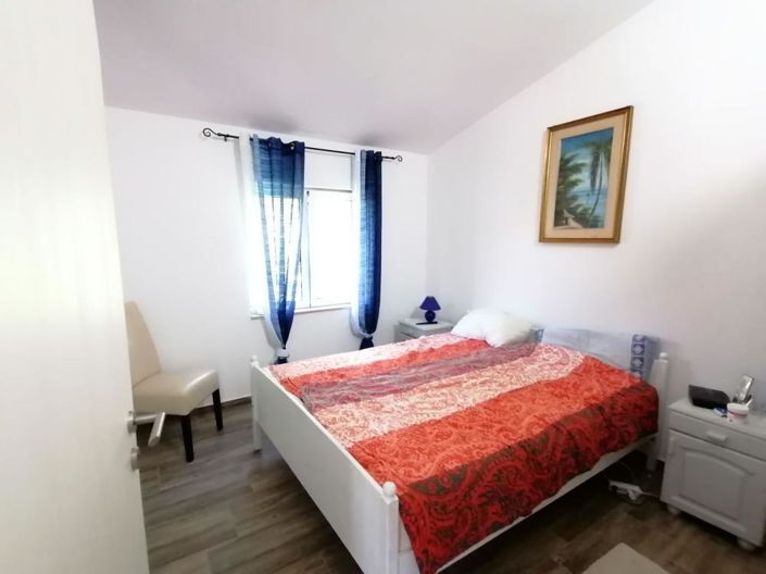 Image No.24-4 Bed Property for sale