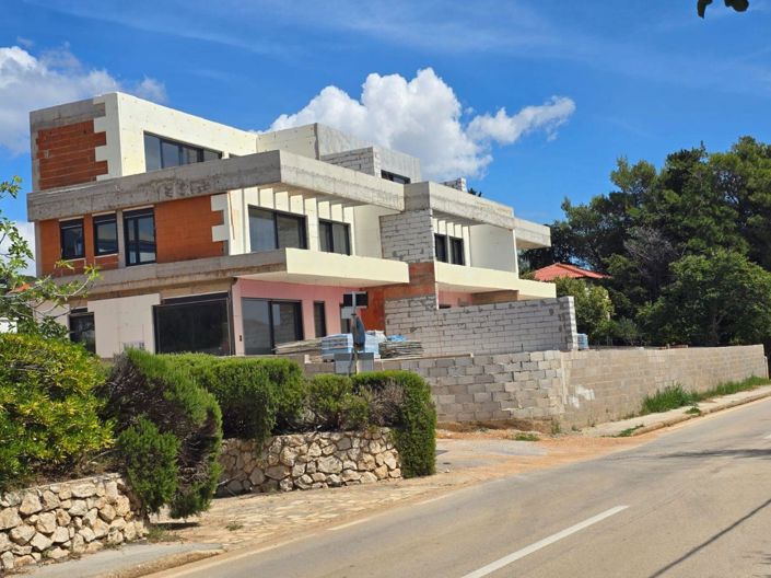 Image No.2-Propriété de 4 chambres à vendre à Croatie