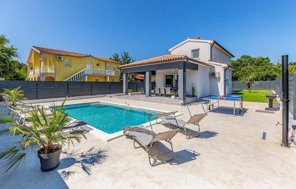Image No.1-Propriété de 3 chambres à vendre à Croatie