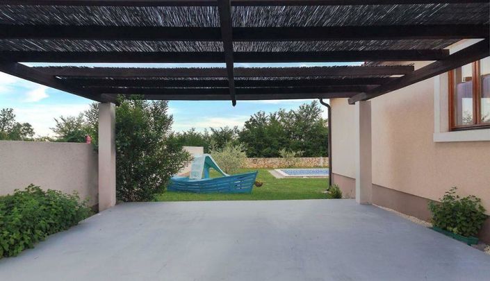 Image No.23-4 Bed Property for sale