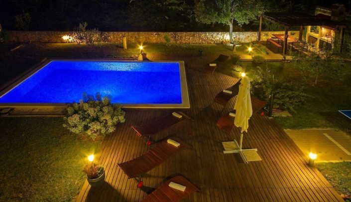 Image No.25-4 Bed Property for sale