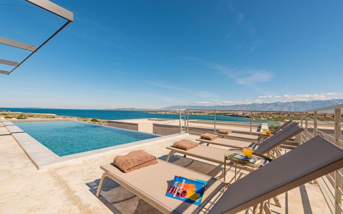 Image No.3-4 Bed Property for sale