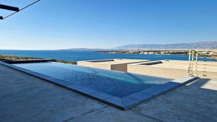 Image No.4-Propriété de 4 chambres à vendre à Pag