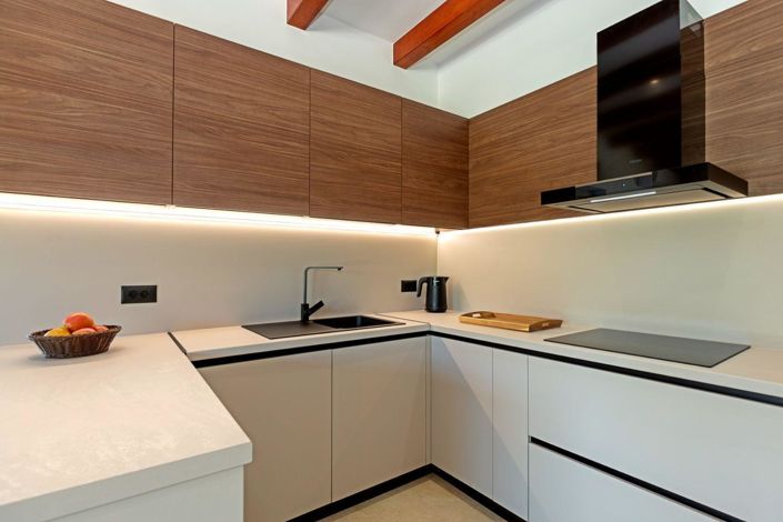 Image No.23-3 Bed Property for sale