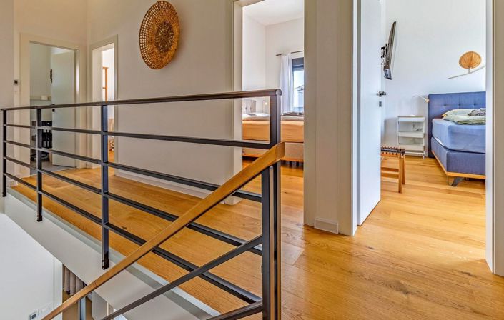 Image No.23-4 Bed Property for sale