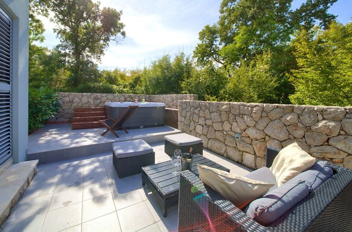 Image No.21-4 Bed Property for sale