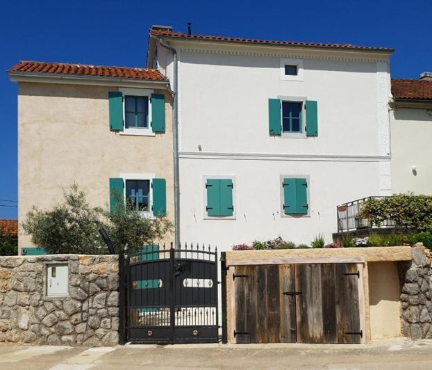 Image No.1-Propriété de 3 chambres à vendre à Malinska-Dubašnica